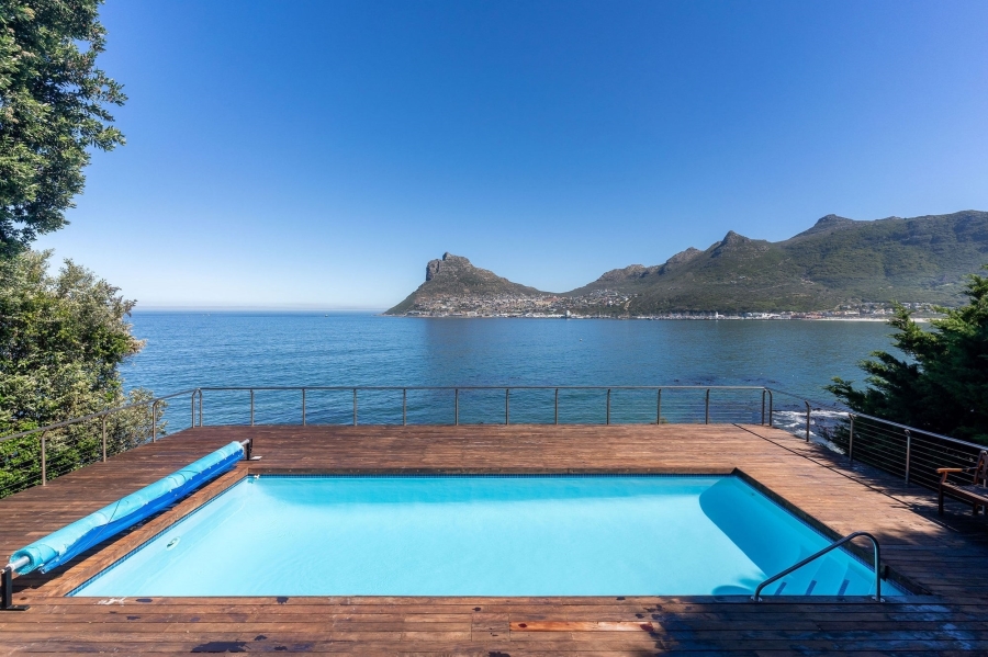 To Let 3 Bedroom Property for Rent in Hout Bay Beachfront Western Cape